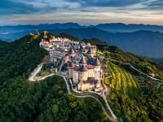 Danang shore excursions - Day tour from Tien Sa port