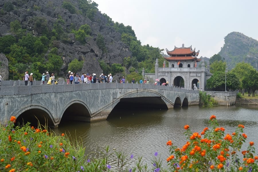 Three-entrance-gate-of-hoa-lu-ancient-capital-in-ninh-binh