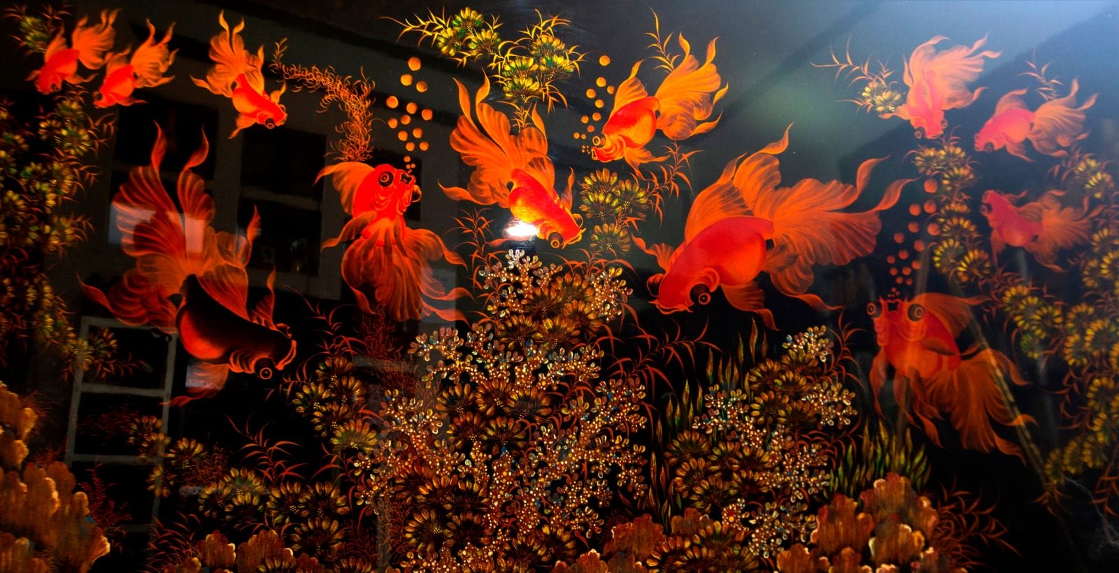 beautiful-lacquer-made-by-a-vietnamese-artist