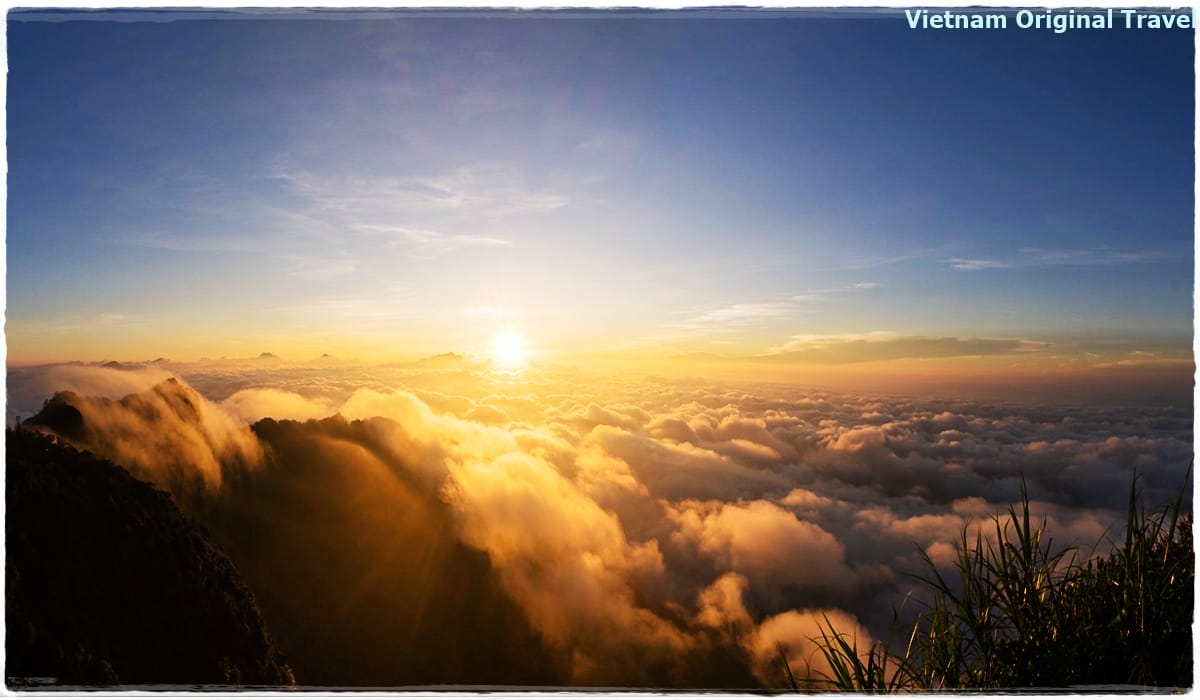 best-place-for-terraced-rice-fields-and-trekking-tay-con-linh-peak