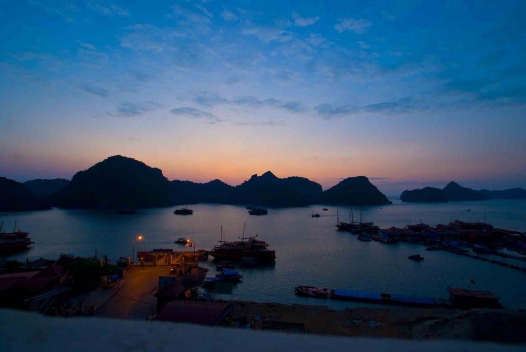 cat-ba-travel-guide-cai-beo-fishing-village-travel