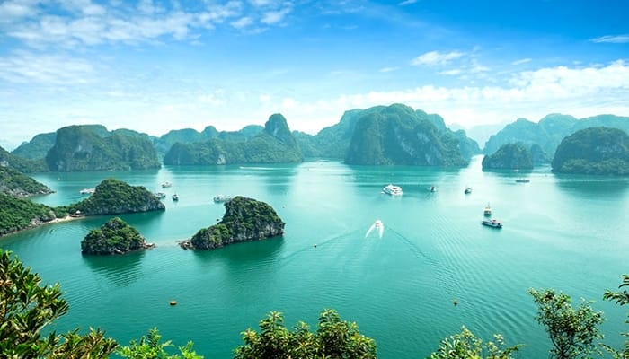 halong-bay-the-must-visit-place-in-vietnam