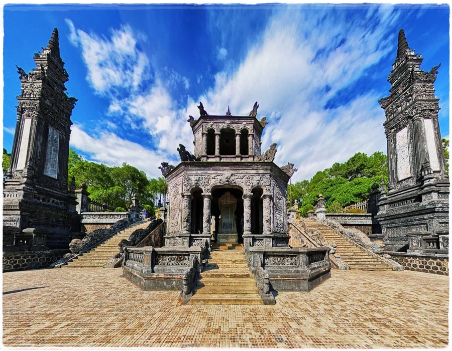 hue-travel-guide-best-tips-for-hue-what-to-visit-khai-dinh-mausoleum