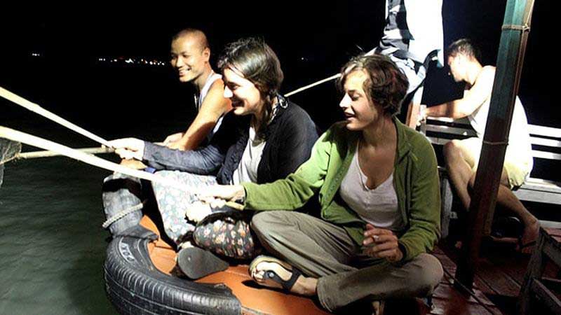 Squid-fishing-in-Phu-Quoc