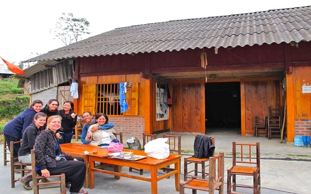 sapa travel guides sali house homestay