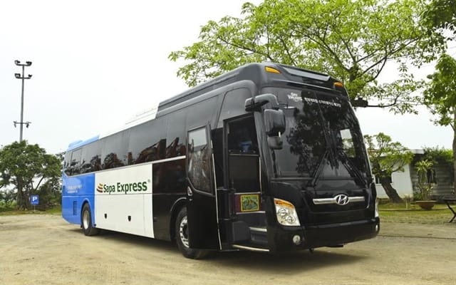 sapa travel guides sapa express bus