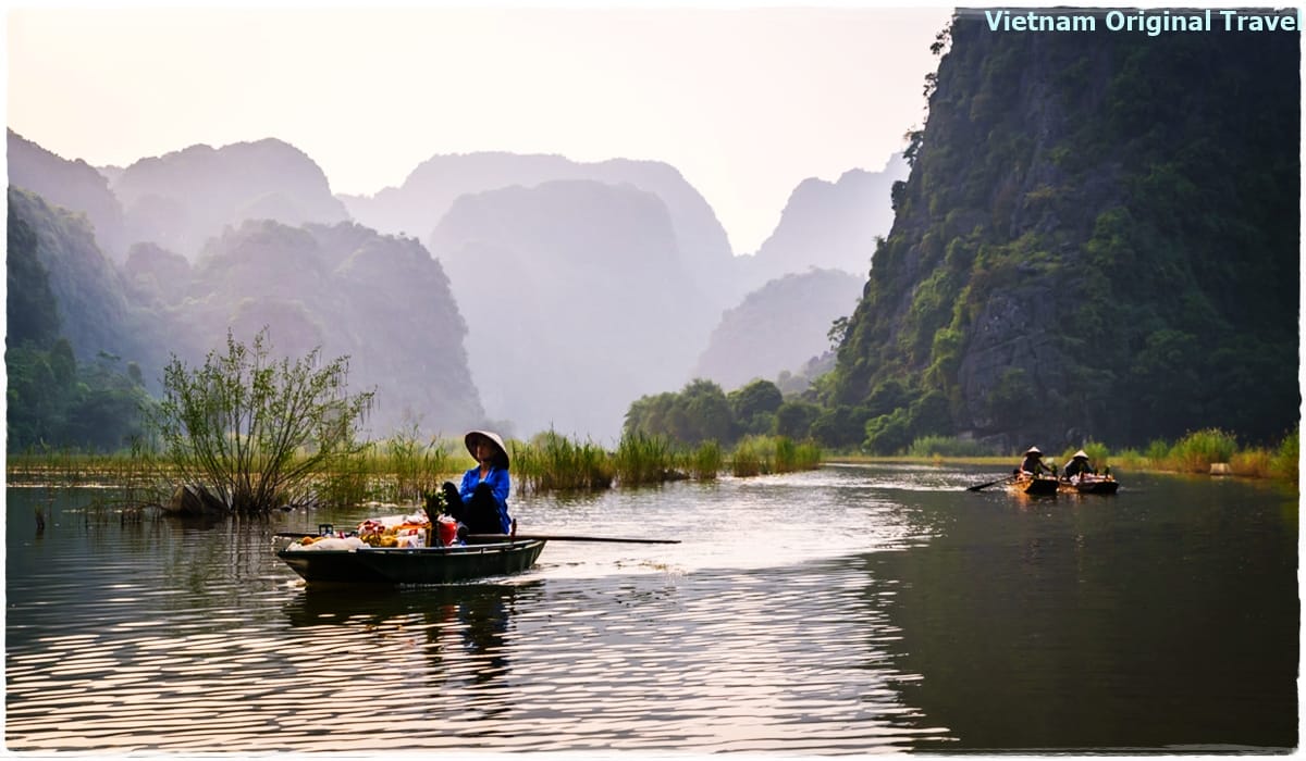 to-15-best-things-to-see-and-do-in-ninh-binh-thung-nang-bich-dong-tam-coc
