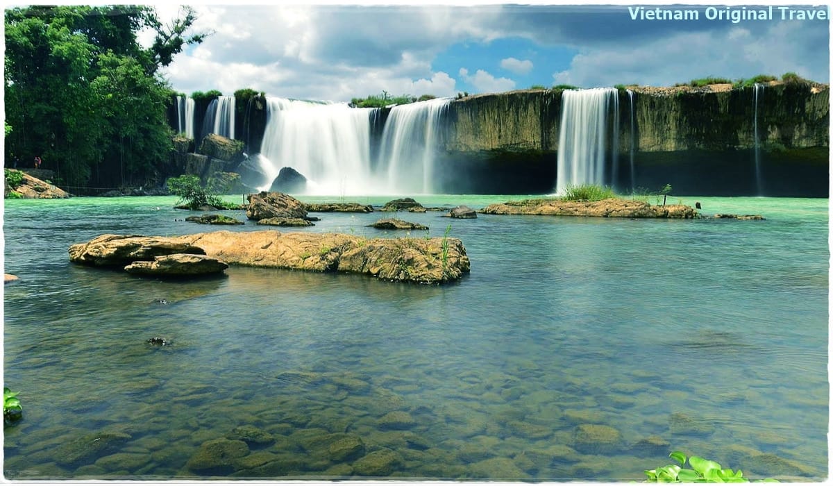 top-ten-best-places-to-visit-in-central-highlands-vietnam-dray-sap-waterfall